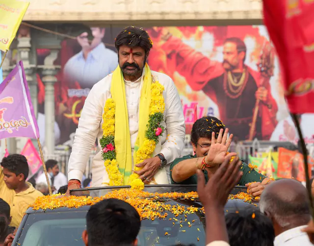 Akhanda Team at Pedakakani Temple